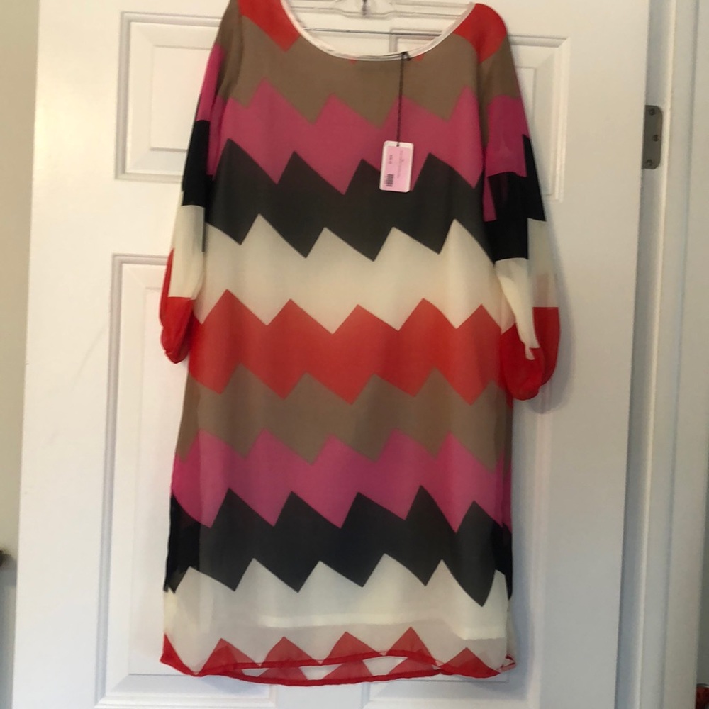 3/4 sleeve chevron print dress